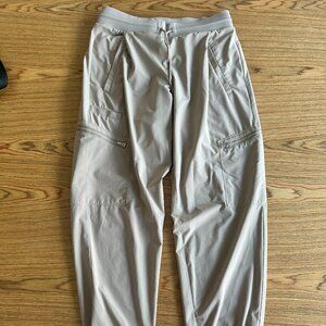 Athleta Go Far Travel pant